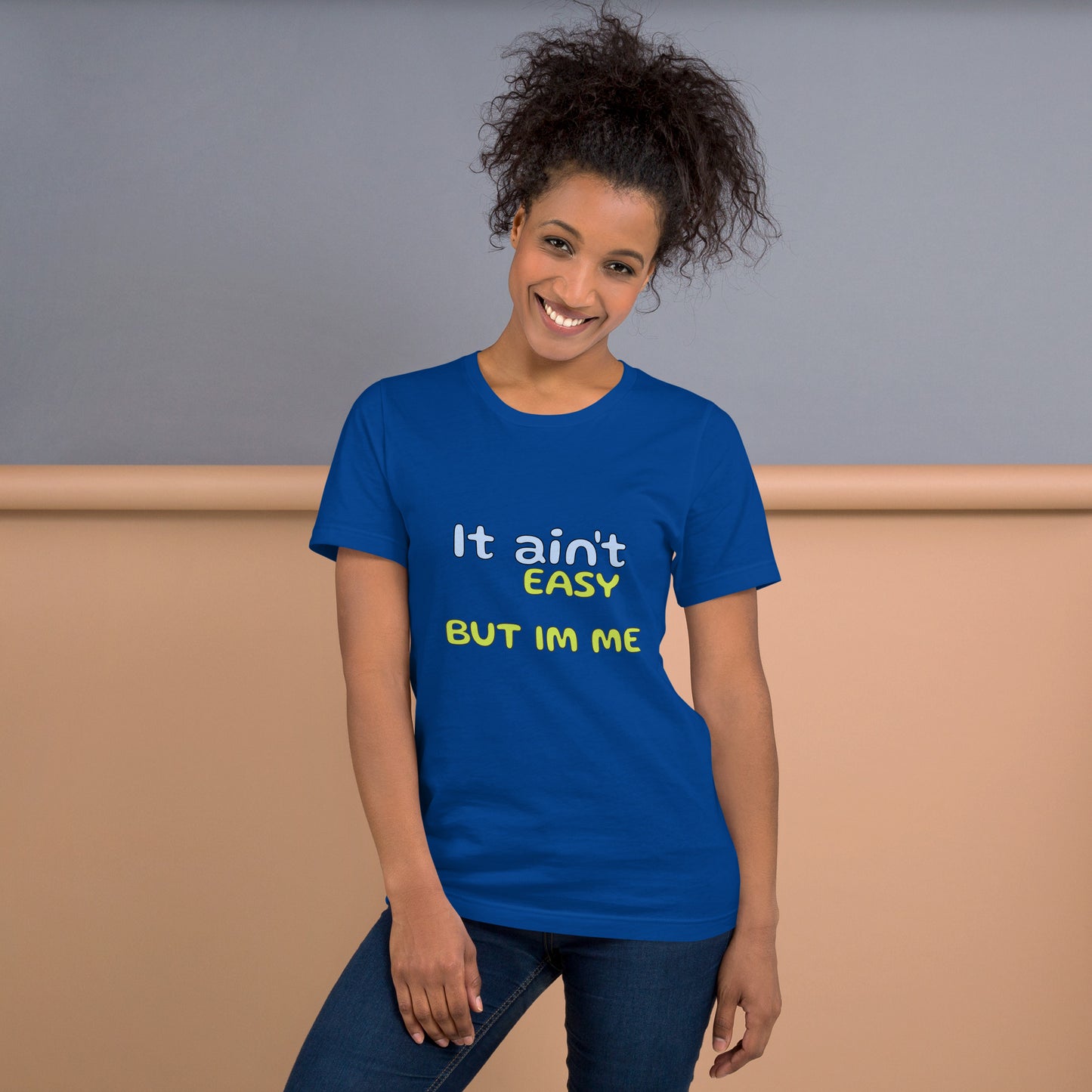 It aint easy - Unisex t-shirt