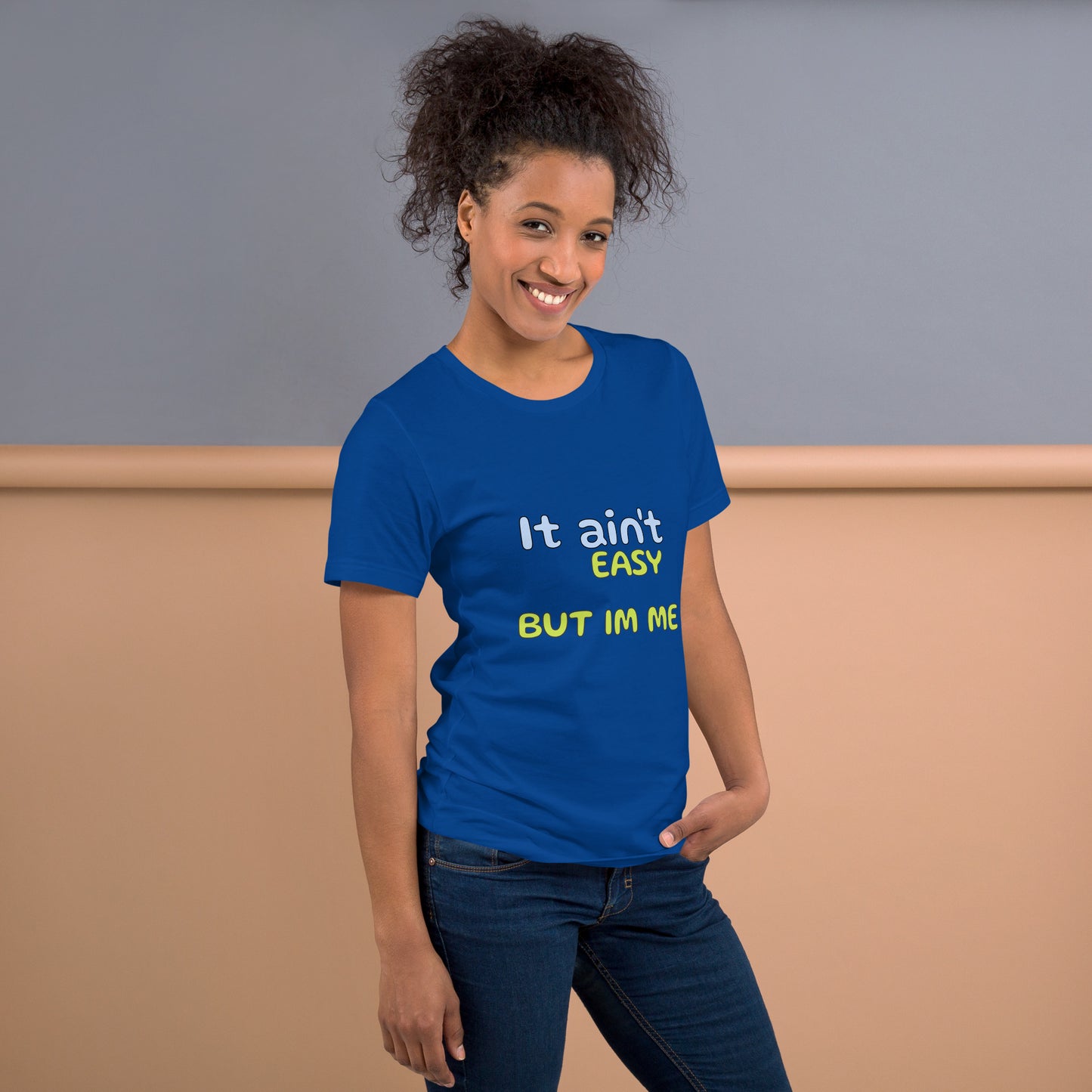 It aint easy - Unisex t-shirt